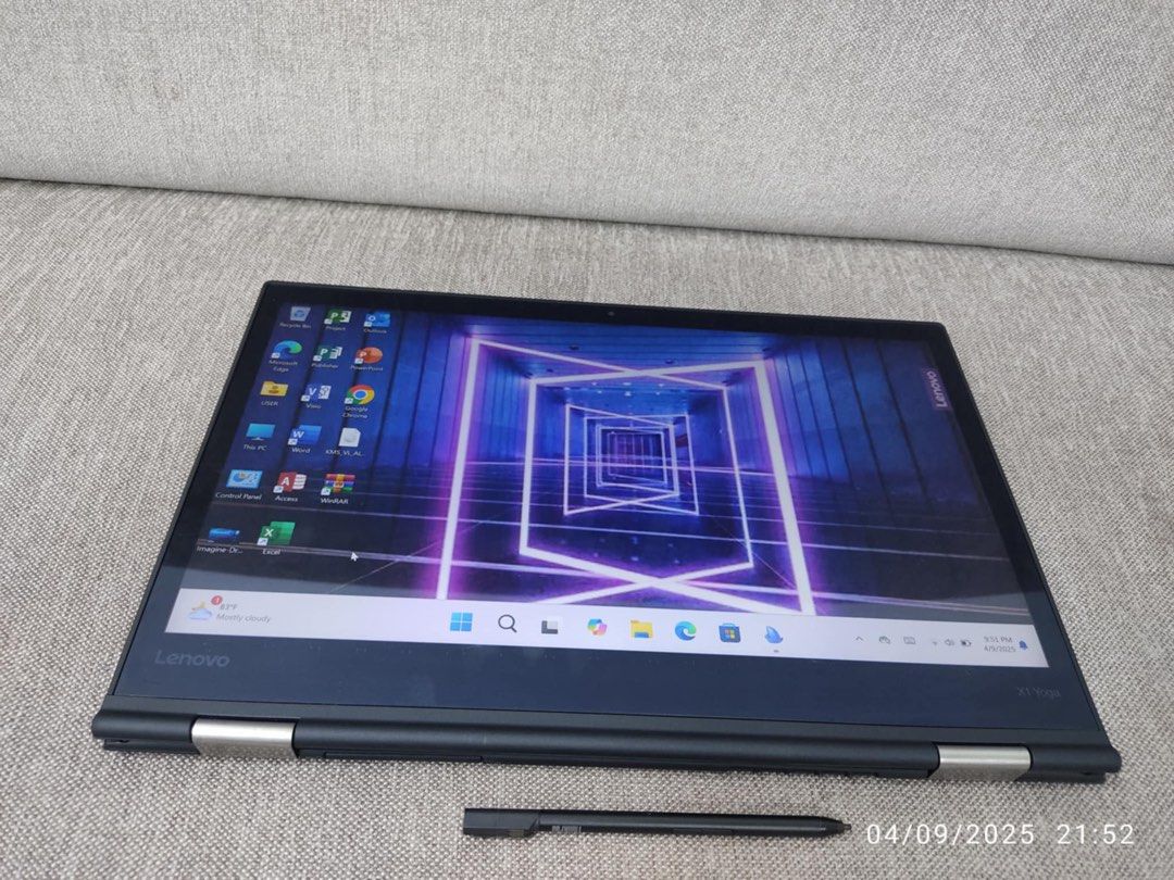 lenovo_thinkpad_x1_yogacore_i7_1744210942_25c9ddaa_progressive